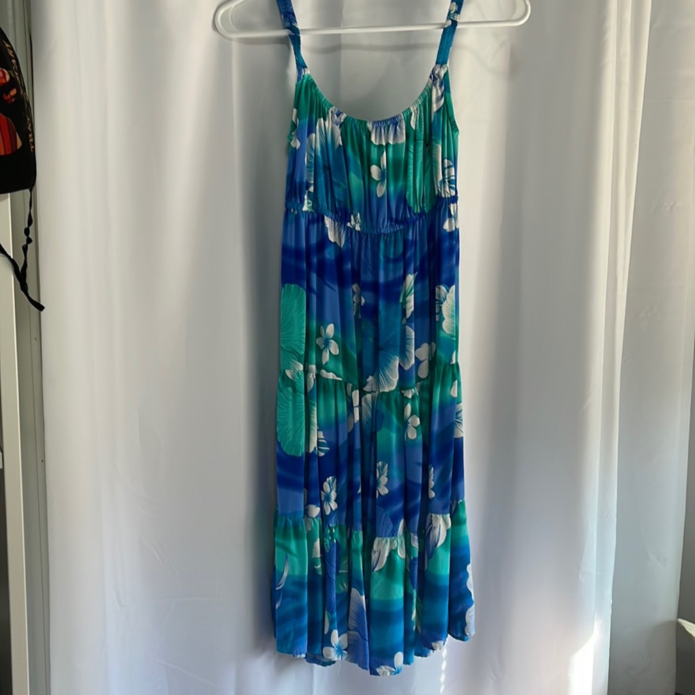 2 Hawaiian dresses